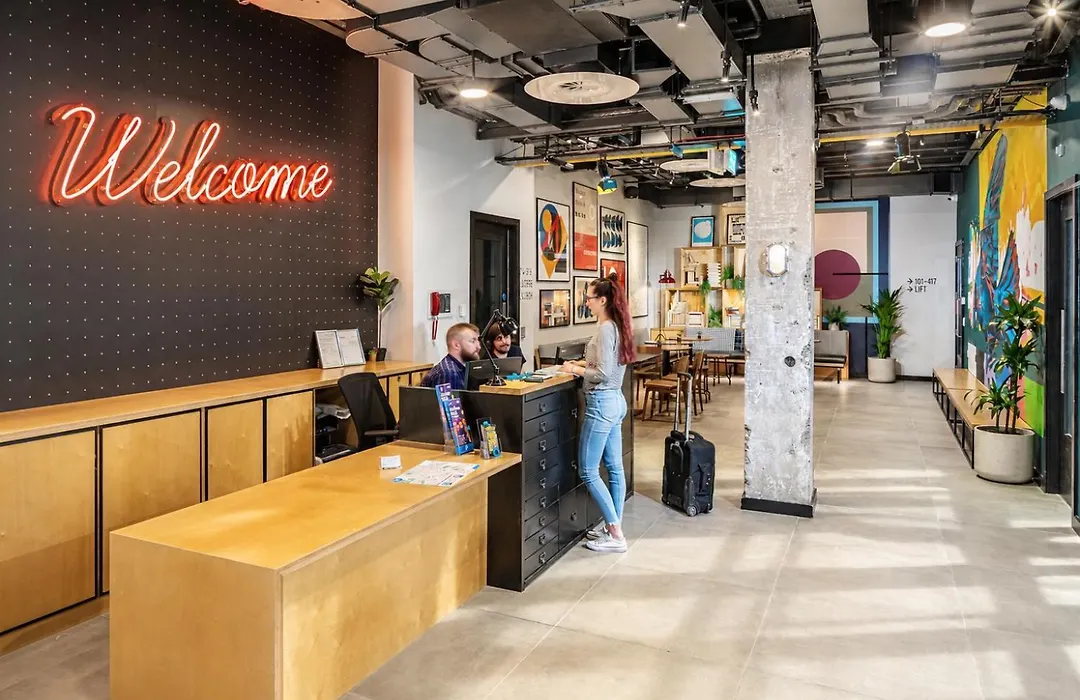 Latroupe Jacobs Inn-1